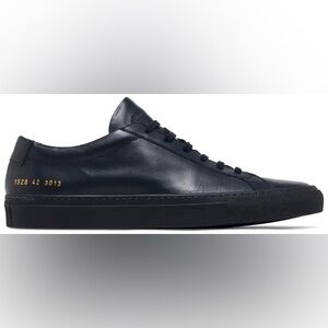 Common Projects Men's Navy Achilles Low Sneakers EU 40